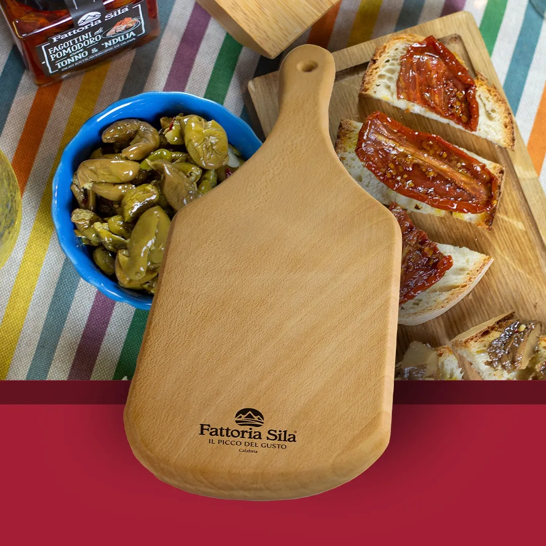 Tagliere Tondo in Legno firmato Fattoria Sila